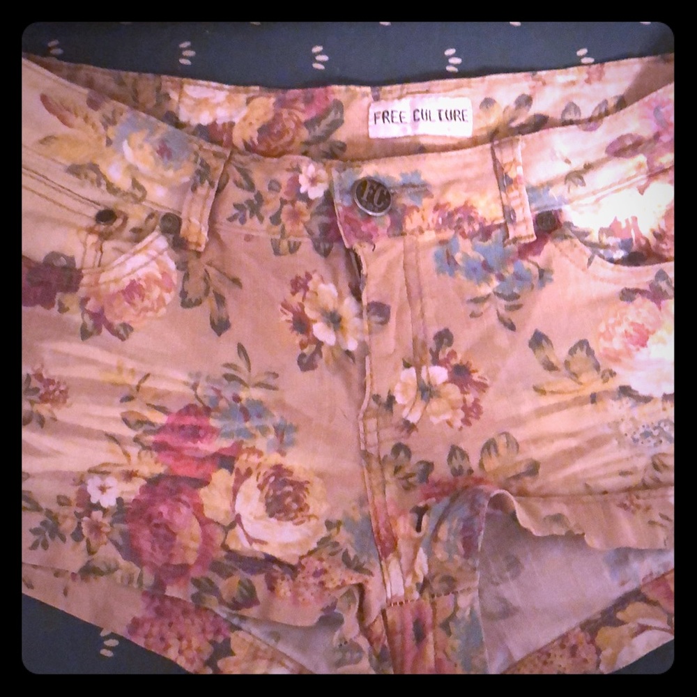 Floral Shorts